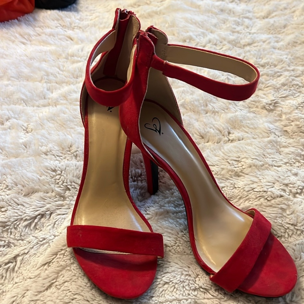 Womens size 8.5 red high heels